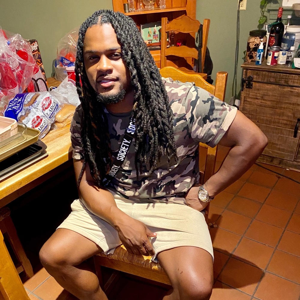 Meet your Posher, Henry